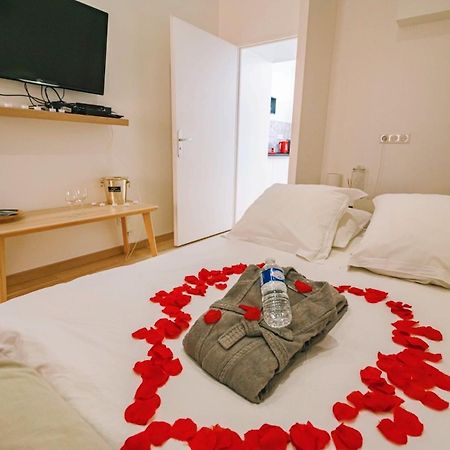 Spa Appartement O Temps Suspendu Reims Centre Sauna Et Jacuzzi Екстериор снимка